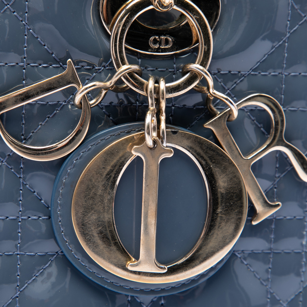 Pre-Loved Dior Medium Patent Cannage Lady Dior - Picture 6 of 7